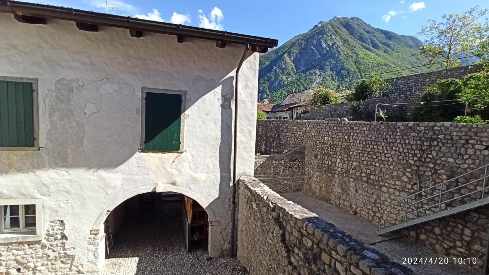 Appartamento Taverna Gattolini Venzone Exterior photo